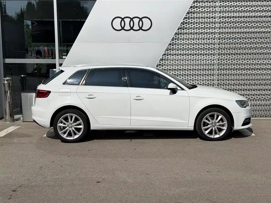 Audi A3 2016 — фото 3