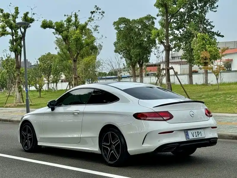 Mercedes-Benz C-Class 2023 — фото 7