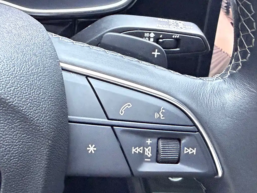 Audi Q3 2023 — фото 11