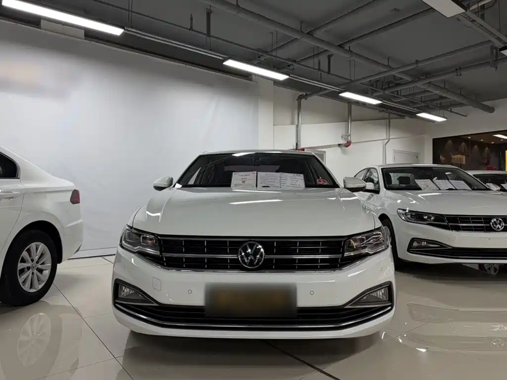 Volkswagen Bora 2022