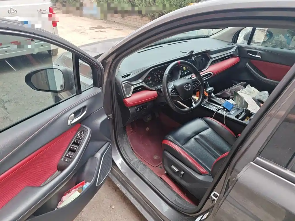 GAC Trumpchi GS4 2022 — фото 17