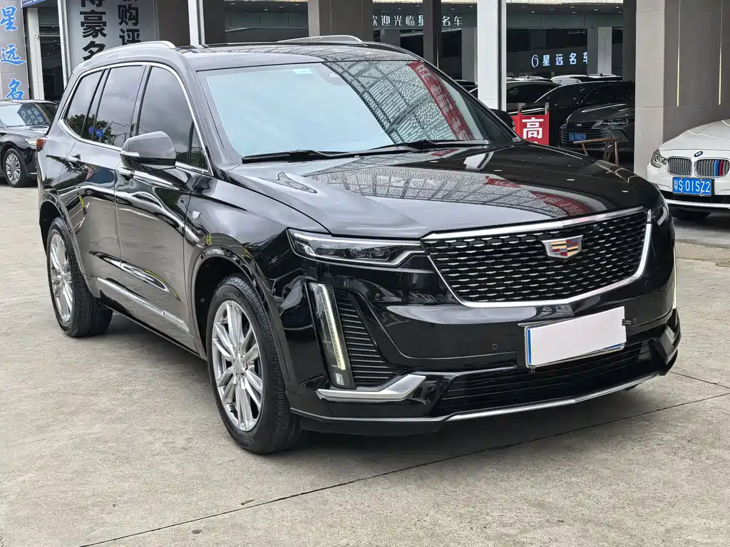 Cadillac XT6 2022 — фото 3