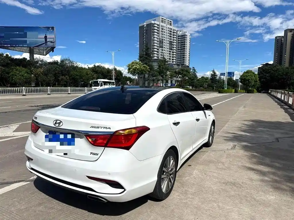 Hyundai Mistra 2016 — фото 8