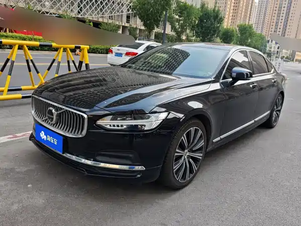 Volvo S90 2022