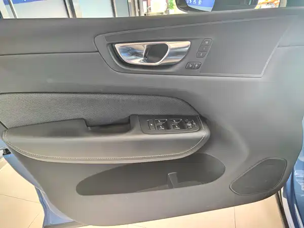 Volvo XC60 2020