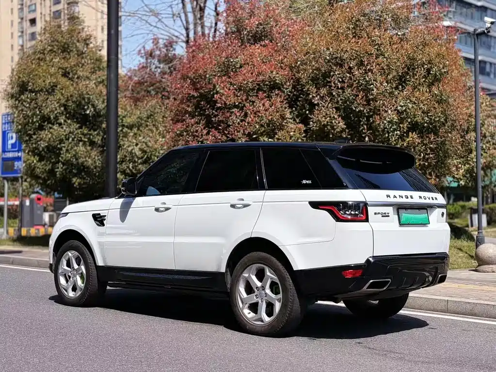 Land Rover Sport PHEV 2019 — фото 5