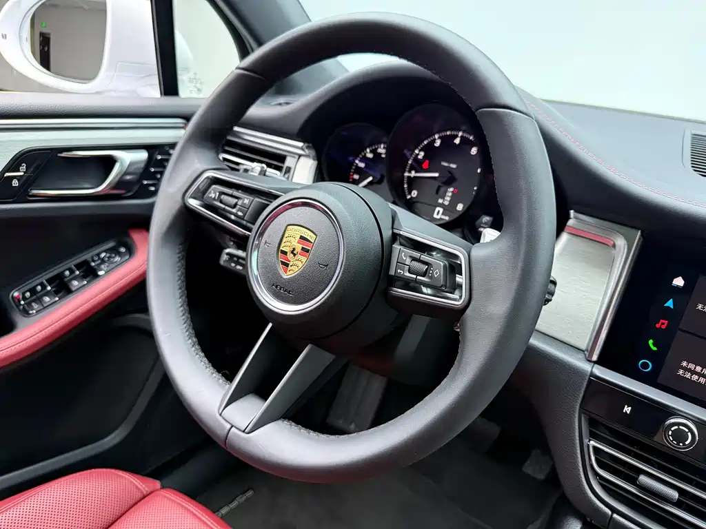 Porsche Macan 2025 — фото 4