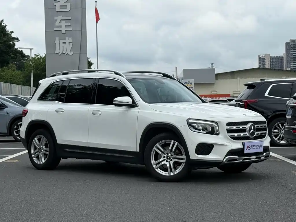 Mercedes-Benz GLB 2020