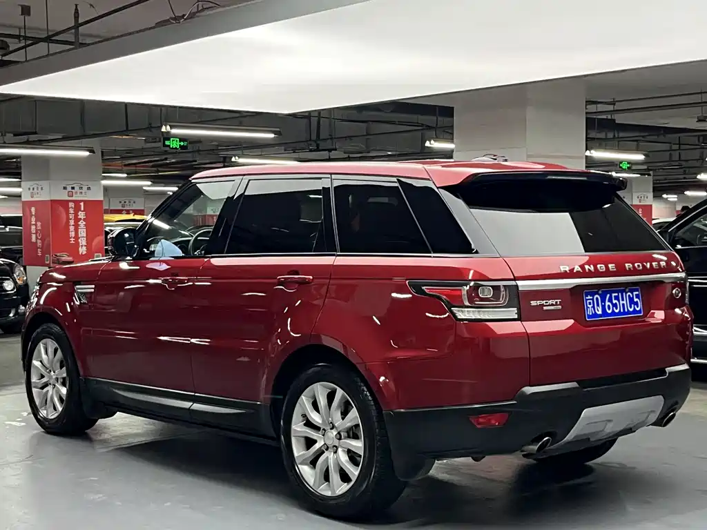 Land Rover Sport 2013