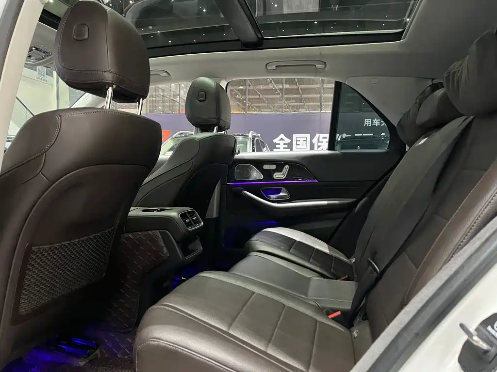 Mercedes-Benz GLE 2020 — фото 13