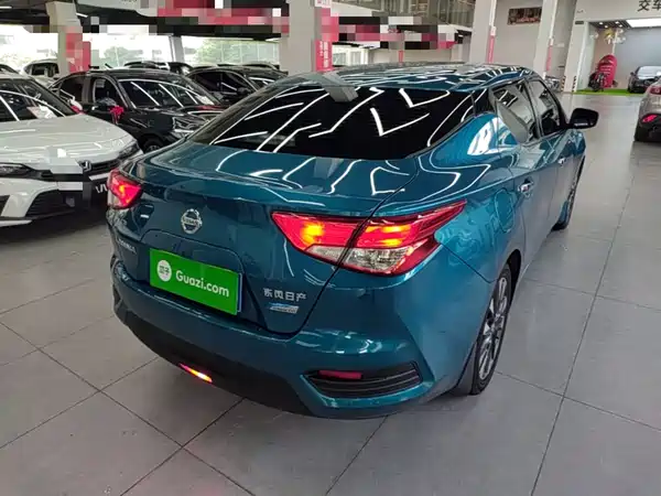 Nissan Bluebird 2019