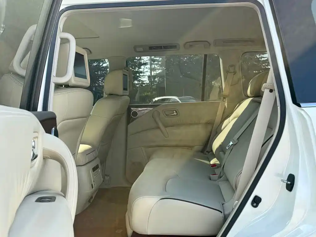 Nissan Patrol 2020 — фото 17