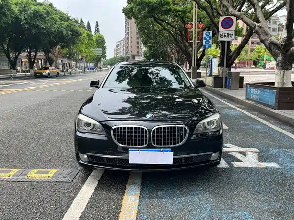 BMW 7 Series 2012