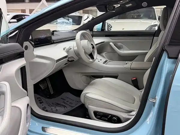 Luxeed S7 2025