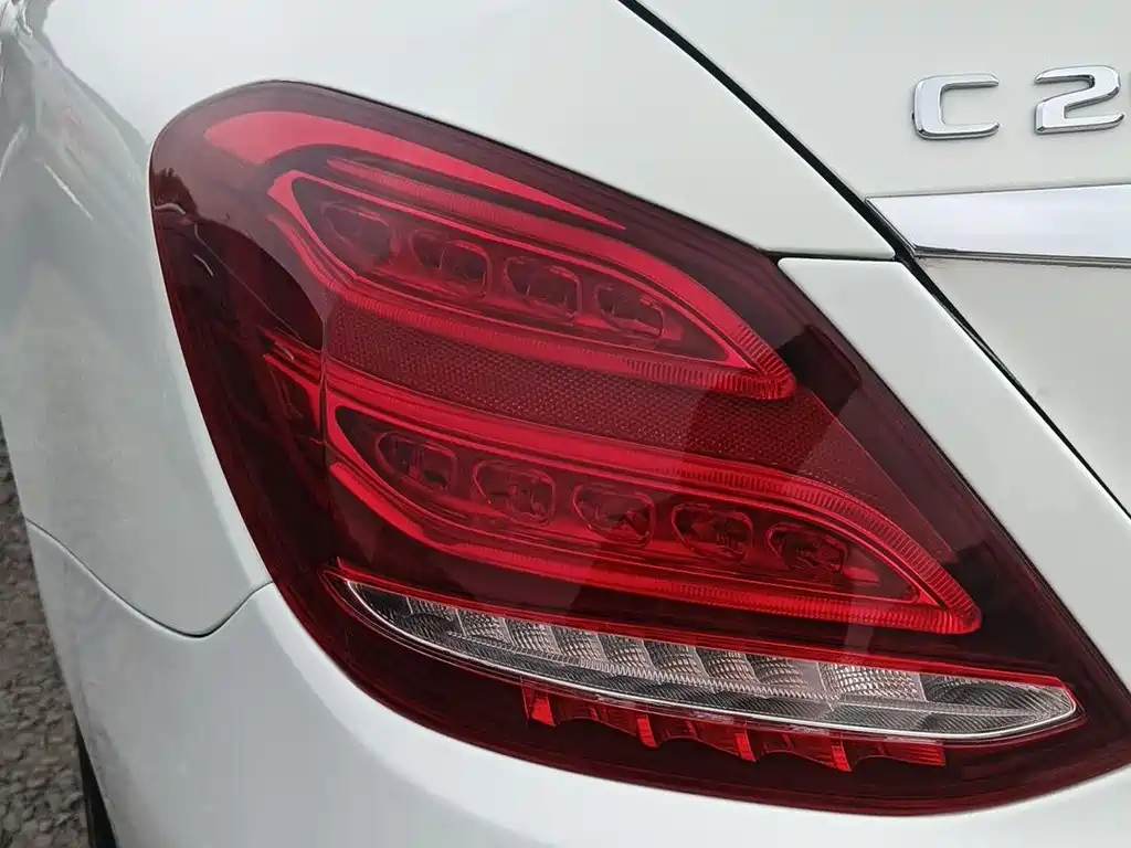 Mercedes-Benz C-Class 2017