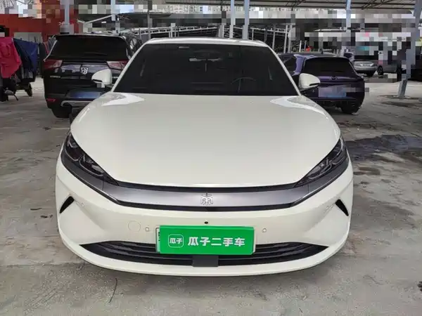 BYD Qin L 2025