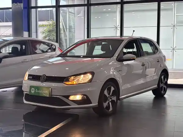 Volkswagen Polo 2016