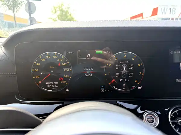 Mercedes-Benz AMG GT 2020