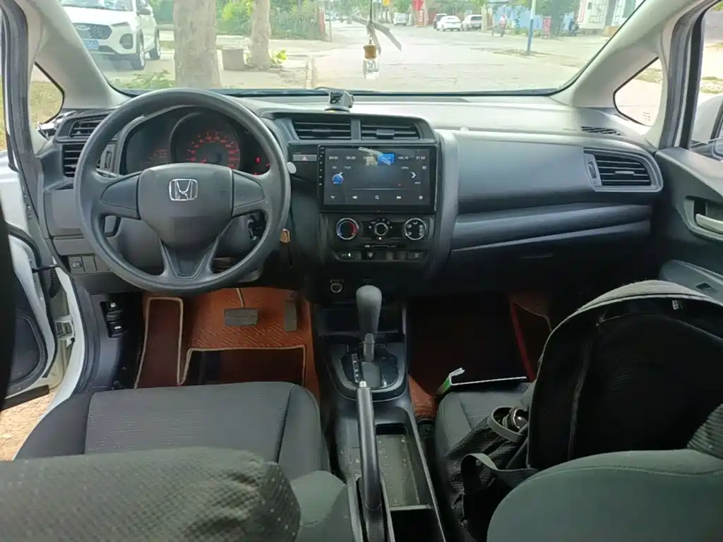 Honda Fit 2019 — фото 10