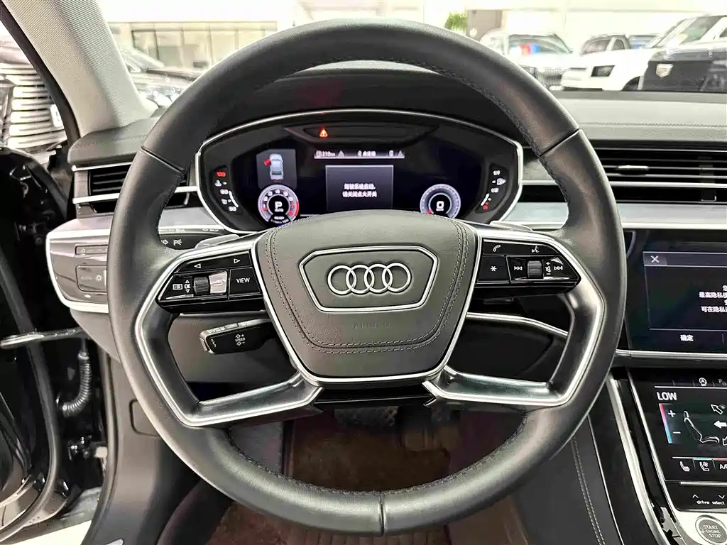 Audi A8 2025 — фото 10
