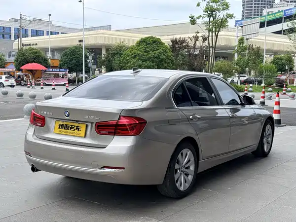BMW 3 Series 2017