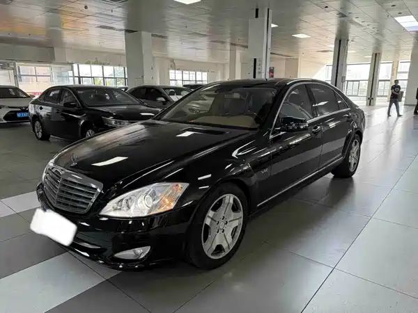 Mercedes-Benz S-Class 2009