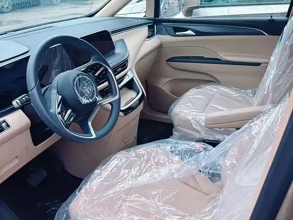 Buick GL8 2025