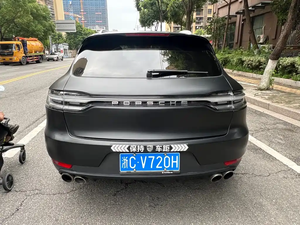 Porsche Macan 2016 — фото 8