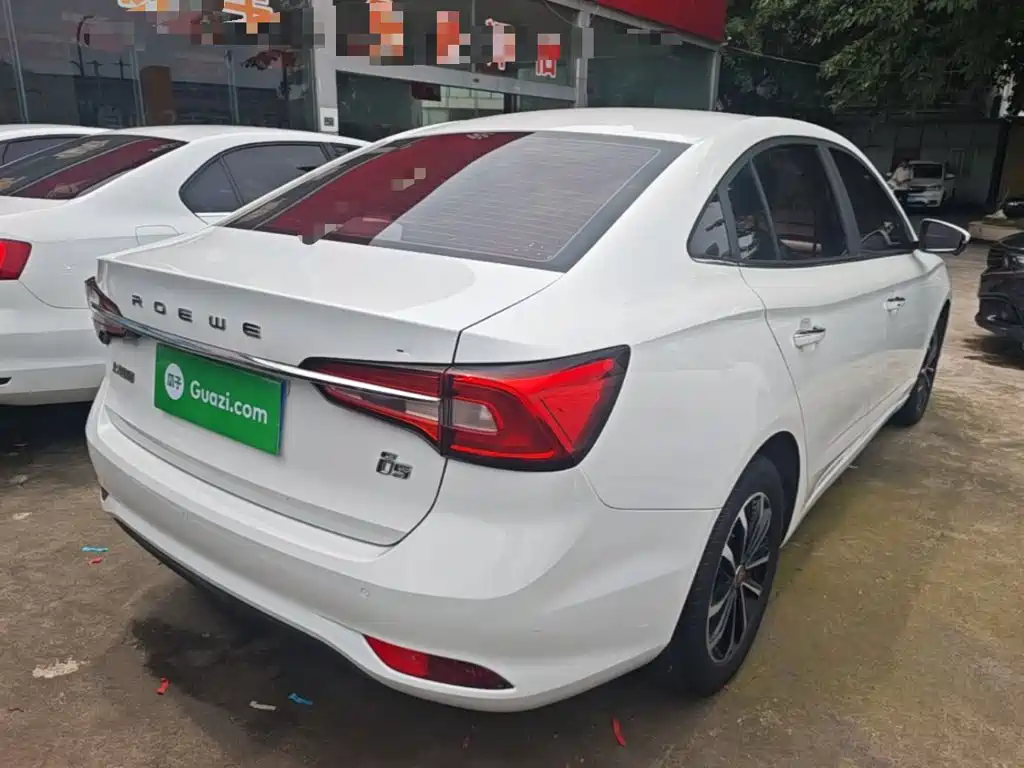 Roewe i5 2020