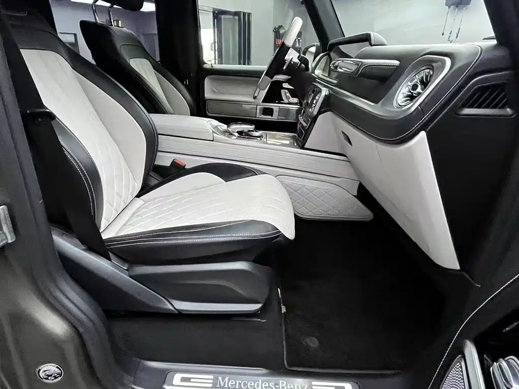Mercedes-Benz G-Class 2022 — фото 11