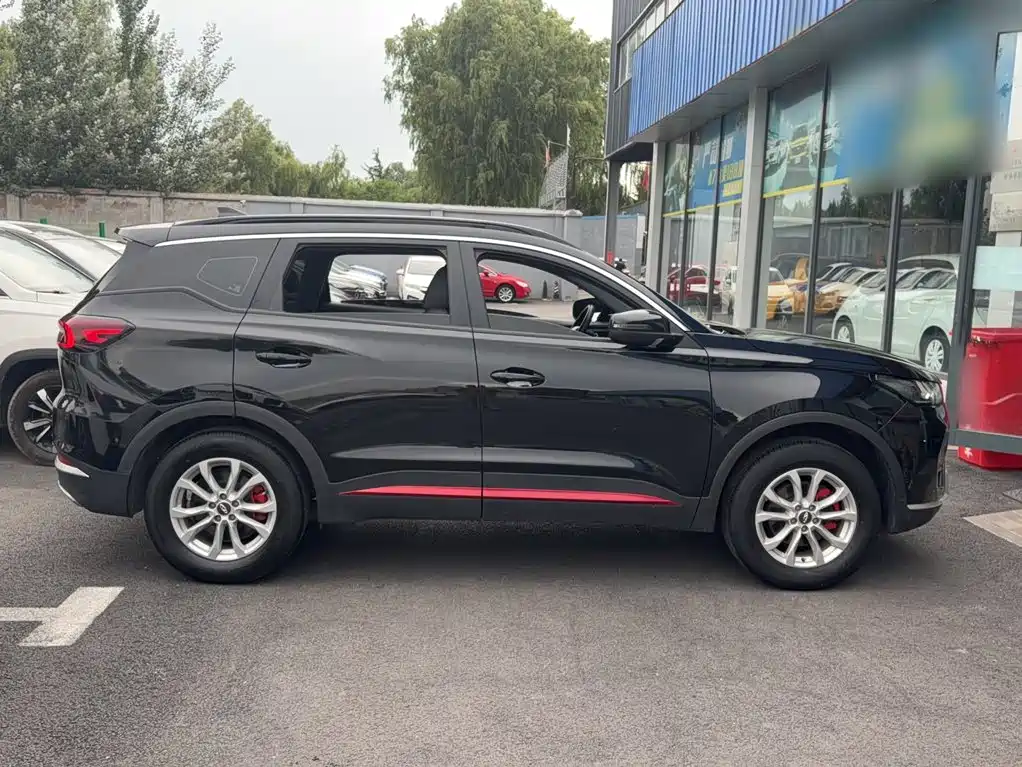 Chery Tiggo 7 2023 — фото 11