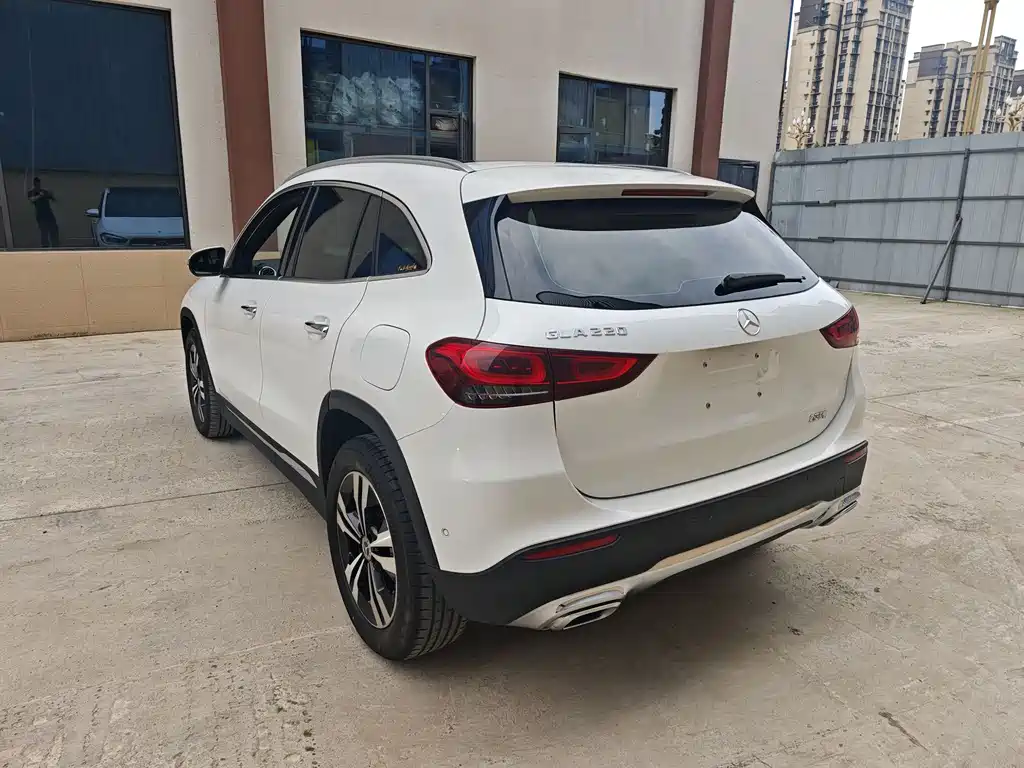 Mercedes-Benz GLA 2022