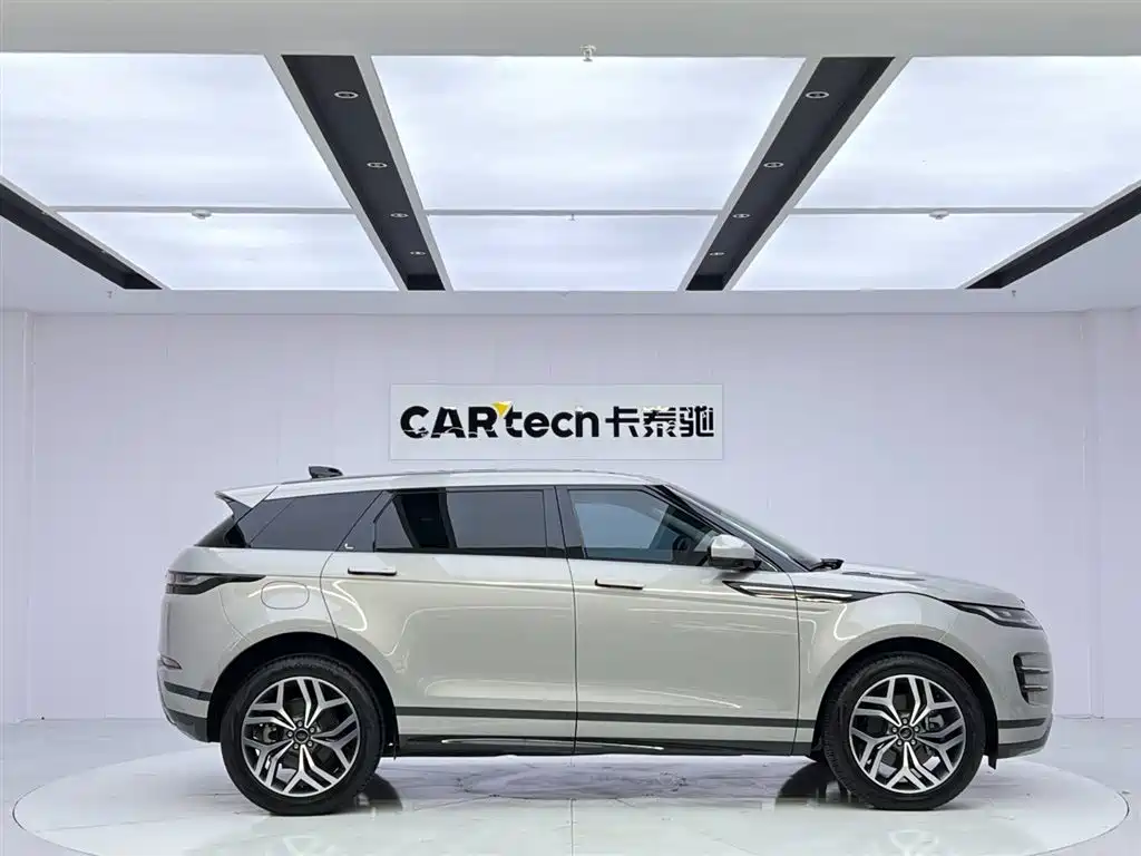 Land Rover Evoque 2024 — фото 6