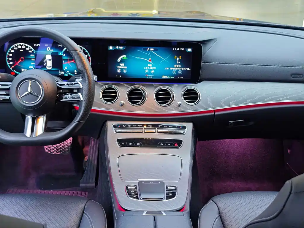 Mercedes-Benz E-Class 2021 — фото 10