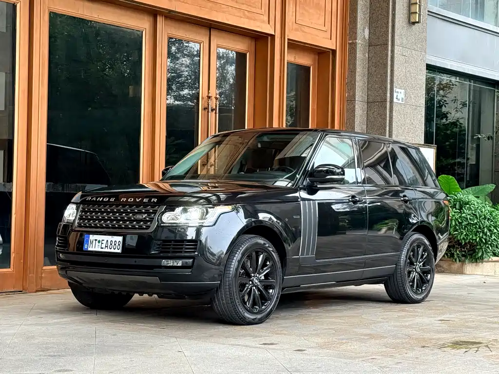 Land Rover Range Rover 2017 — фото 1