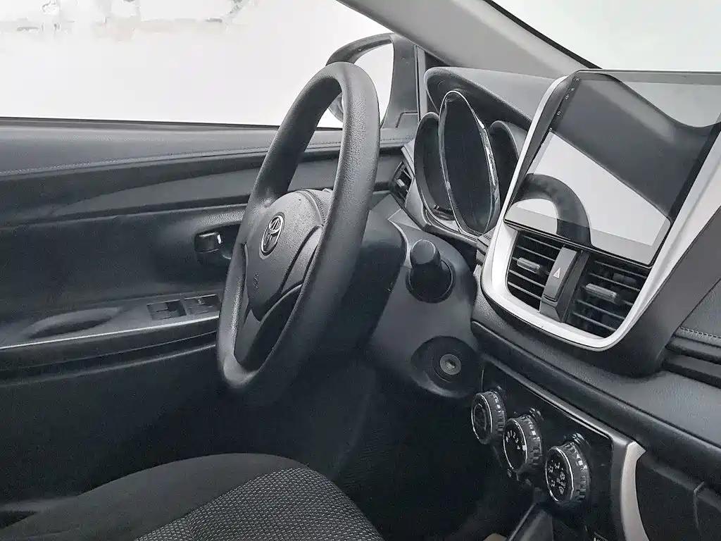 Toyota Vios FS 2018 — фото 22