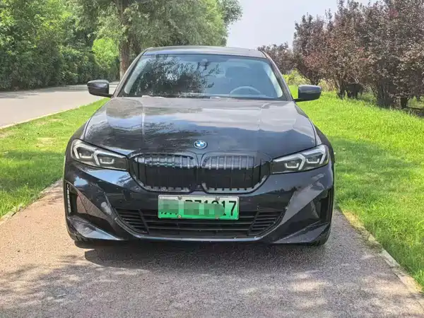 BMW i3 2023