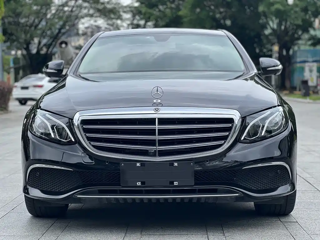 Mercedes-Benz E-Class 2017 — фото 4