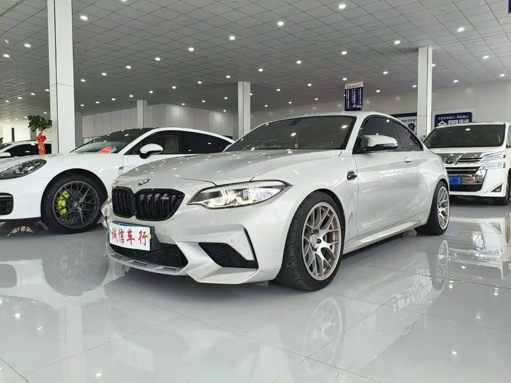 BMW M2 2019 — фото 1