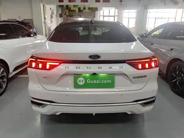 Ford Mondeo 2023