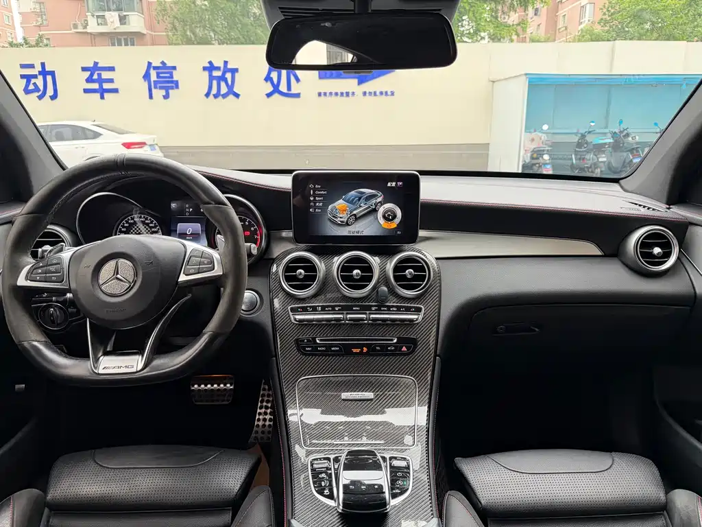 Mercedes-Benz GLC Coupe AMG 2018 — фото 10