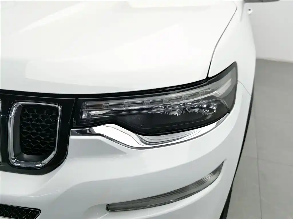 Jeep Grand Commander 2019