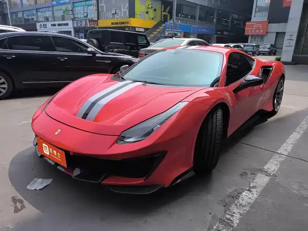 Ferrari 488 2018