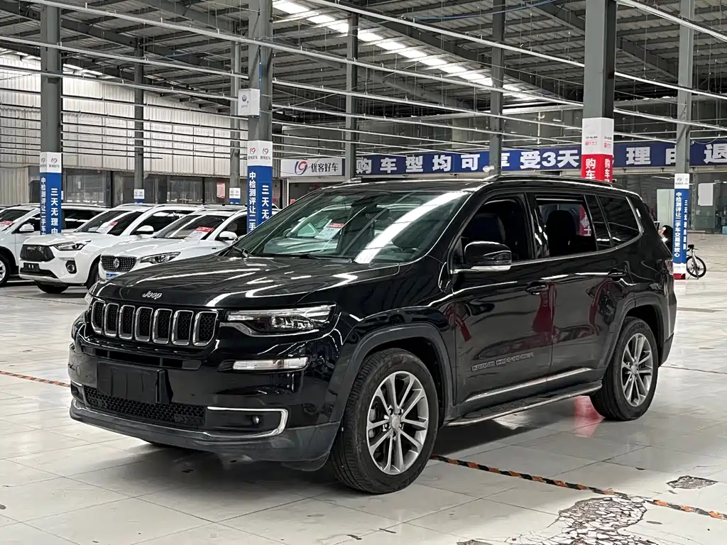 Jeep Grand Commander 2019 — фото 1