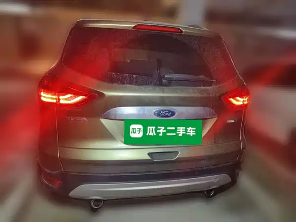 Ford Kuga 2015