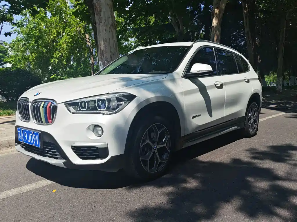 BMW X1 2018 — фото 1