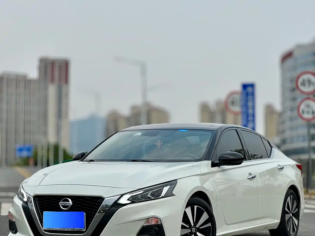 Nissan Teana 2021