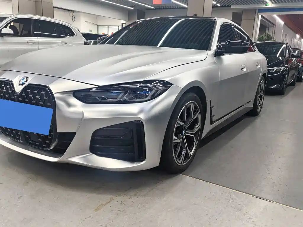 BMW 4 Series 2023 — фото 1