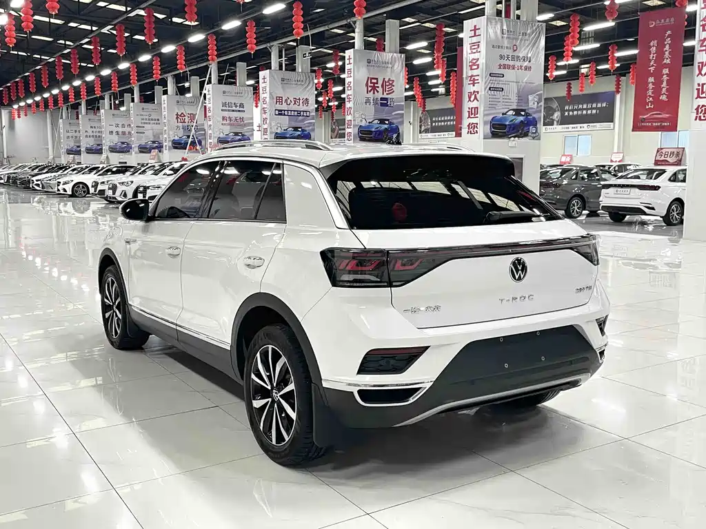 Volkswagen T-Roc 2024 — фото 4