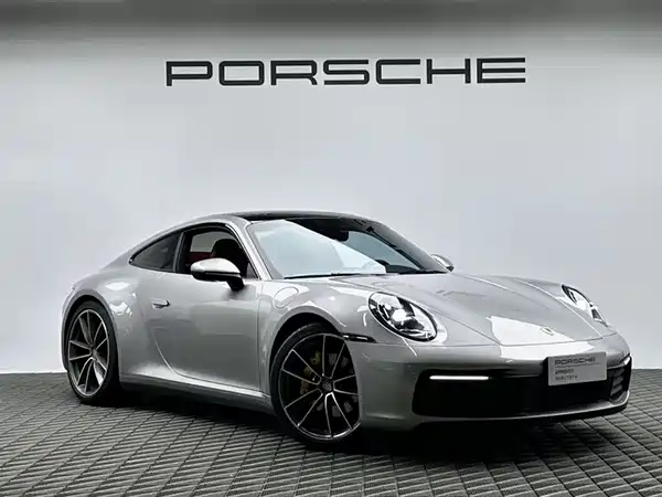 Porsche 911 2024